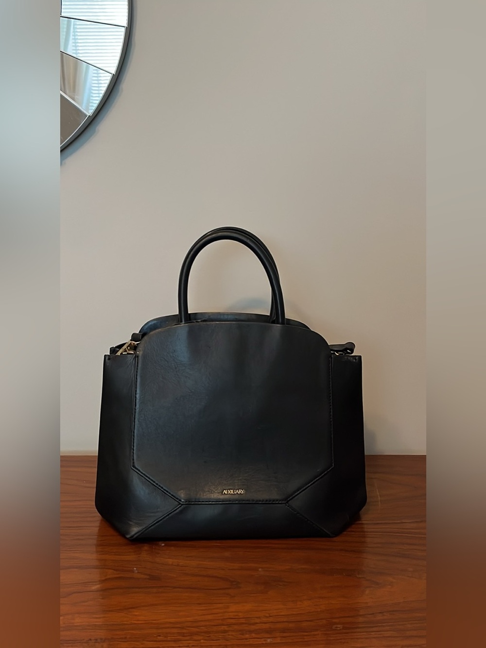 Aritzia Bega Bag - Black Structured Top-Handle Bag